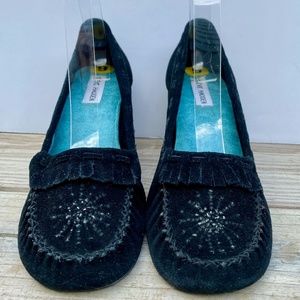 Vintage Steve Madden Black Moccasin Kitten Heels